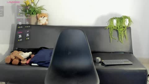 Zane Lux online show from April 1, 2026, 2:36 pm