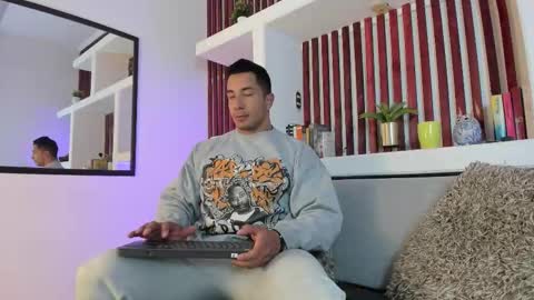 zanemaverick online show from November 13, 2025, 11:53 am