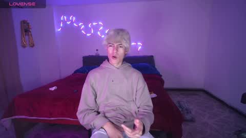 Tiiago Mallz online show from December 30, 2024, 8:54 am