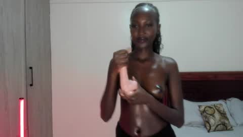 Snapshot of zara411 chatting on July 3, 2026, 5:19 pm Zara online show from July 3, 2026, 5:19 pm