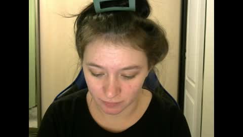 chaturcum online show from December 30, 2024, 4:19 pm