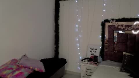 Zara online show from December 13, 2024, 12:31 am