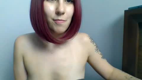 Snapshot of zaradesire chatting on August 4, 2026, 3:25 pm Zara online show from August 4, 2026, 3:25 pm