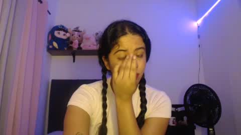 Snapshot of zarah_v chatting on June 16, 2026, 9:56 am Fernanda online show from June 16, 2026, 9:56 am