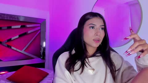 Snapshot of zaralim chatting on December 20, 2024, 3:21 pm Zara Lim  online show from December 20, 2024, 3:21 pm