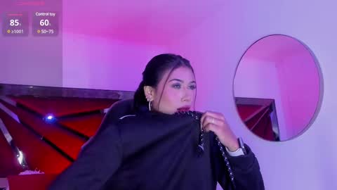 Snapshot of zaralim chatting on February 12, 2025, 12:12 pm Zara Lim  online show from February 12, 2025, 12:12 pm