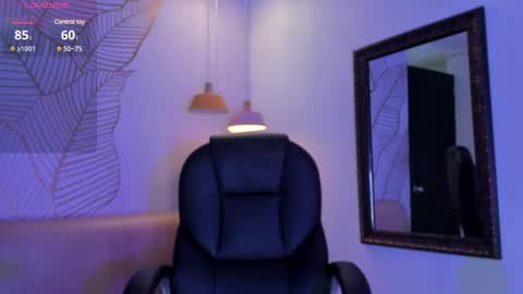 Snapshot of zaralim chatting on February 24, 2025, 12:37 pm Zara Lim  online show from February 24, 2025, 12:37 pm