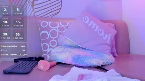 Snapshot of zaralim chatting on February 27, 2025, 3:37 pm Zara Lim  online show from February 27, 2025, 3:37 pm