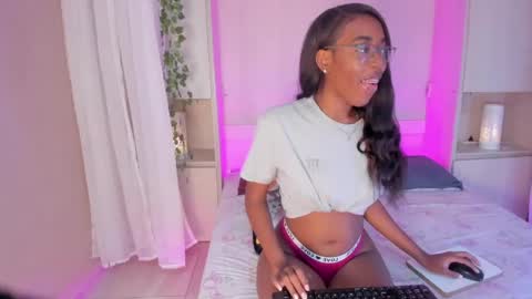 SARA  online show from May 13, 2026, 8:16 pm