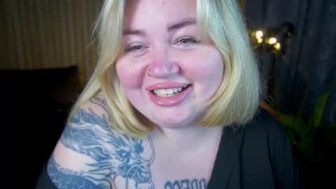 Lola online show from March 7, 2026, 8:50 pm