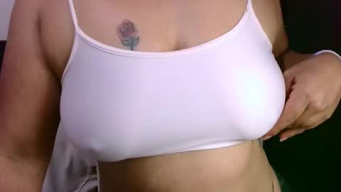 Snapshot of zaray_45bella chatting on October 10, 2025, 10:31 pm zaray online show from October 10, 2025, 10:31 pm