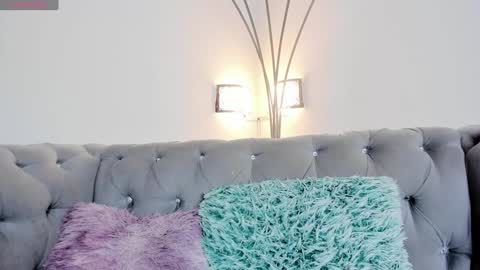  Zayda  online show from February 7, 2025, 1:25 am