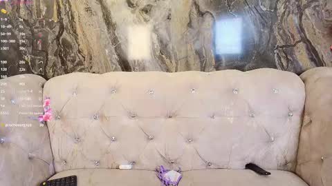  Zayda  online show from February 25, 2025, 7:25 pm