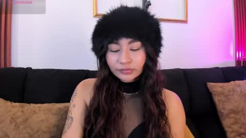  Zayda  online show from October 15, 2025, 8:09 pm