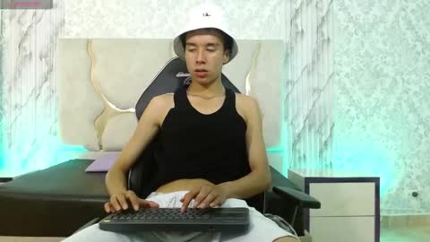 zayn_tay online show from January 10, 2026, 7:26 pm