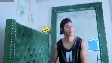 Snapshot of zaynmoretti chatting on July 11, 2026, 2:31 pm zaynmoretti online show from July 11, 2026, 2:31 pm