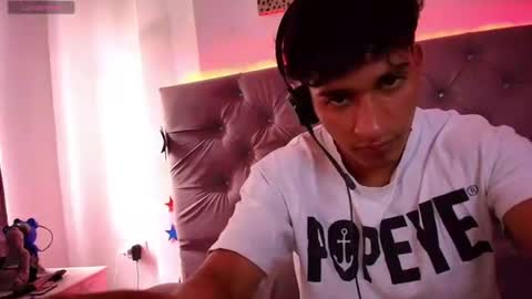 Snapshot of zaynmoretti chatting on July 28, 2026, 8:12 pm zaynmoretti online show from July 28, 2026, 8:12 pm