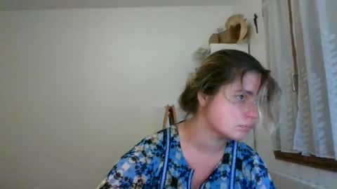 Snapshot of zazbella chatting on July 1, 2026, 9:22 am zazbella online show from July 1, 2026, 9:22 am