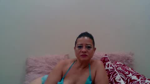 Snapshot of zebella02 chatting on February 12, 2025, 5:58 pm zebella02 online show from February 12, 2025, 5:58 pm