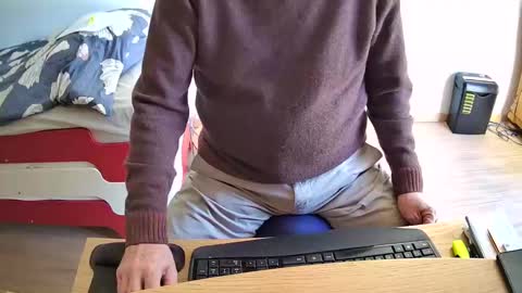 zebulon2023 online show from December 28, 2024, 1:06 pm