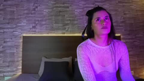 zenda_biancha online show from April 20, 2026, 11:35 am