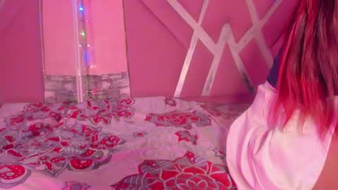 Snapshot of zendamoretty chatting on June 8, 2026, 12:05 pm zen online show from June 8, 2026, 12:05 pm