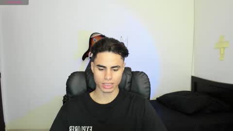 zenzhu online show from November 25, 2025, 1:00 pm