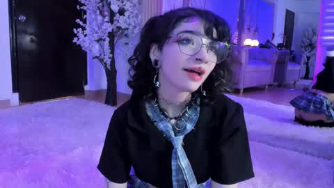    online show from March 3, 2025, 2:26 pm