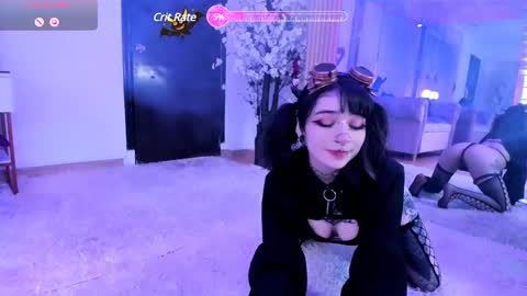    online show from March 11, 2025, 2:18 pm