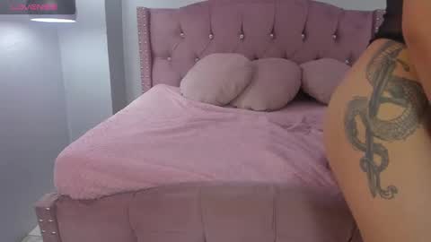 ZEPHYRA ANGELS online show from February 20, 2025, 4:50 am