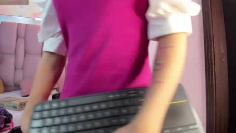 ZEPHYRA ANGELS online show from March 3, 2025, 4:25 am