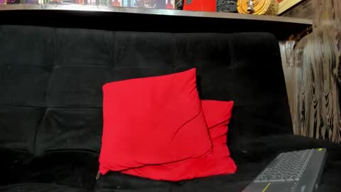 ZEPHYRA ANGELS online show from March 8, 2025, 1:28 am