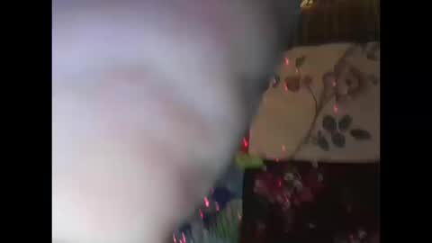 Snapshot of zeroandhero chatting on October 14, 2025, 1:34 pm zero online show from October 14, 2025, 1:34 pm