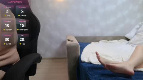 Ru Angel online show from April 22, 2026, 2:51 pm