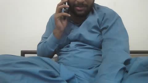 Snapshot of zes6363 chatting on May 15, 2026, 4:25 pm zes6363 online show from May 15, 2026, 4:25 pm