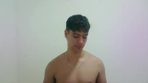 zeus_183 online show from October 4, 2025, 1:47 am