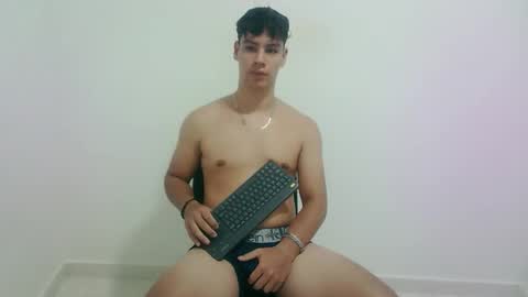 zeus_183 online show from October 5, 2025, 12:09 am