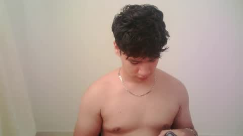 Snapshot of zeus_183 chatting on May 6, 2026, 3:17 pm zeus_183 online show from May 6, 2026, 3:17 pm