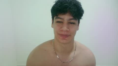 Snapshot of zeus_183 chatting on May 10, 2026, 5:23 am zeus_183 online show from May 10, 2026, 5:23 am