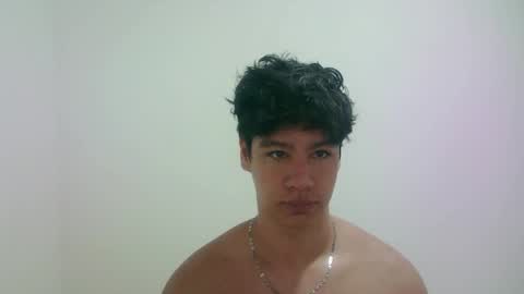 Snapshot of zeus_183 chatting on May 23, 2026, 9:02 am zeus_183 online show from May 23, 2026, 9:02 am