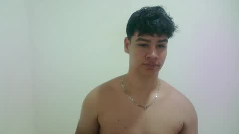 Snapshot of zeus_183 chatting on June 5, 2026, 2:51 am zeus_183 online show from June 5, 2026, 2:51 am