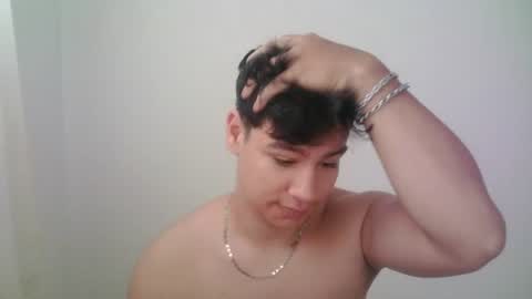 Snapshot of zeus_183 chatting on June 11, 2026, 11:19 am zeus_183 online show from June 11, 2026, 11:19 am