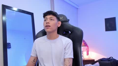 zeus_blaze online show from September 18, 2025, 4:09 pm