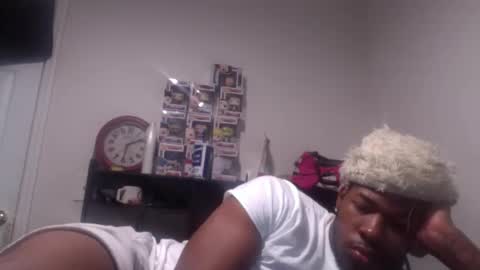 Snapshot of zeusrnb chatting on December 2, 2025, 6:41 am zeusrnb online show from December 2, 2025, 6:41 am