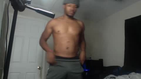 Snapshot of zeusrnb chatting on January 11, 2026, 3:55 am zeusrnb online show from January 11, 2026, 3:55 am