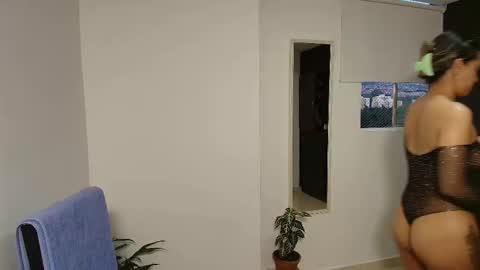 Snapshot of zhara_11 chatting on November 23, 2025, 10:59 am Zhara online show from November 23, 2025, 10:59 am