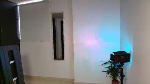 Zhara online show from May 28, 2026, 12:35 pm