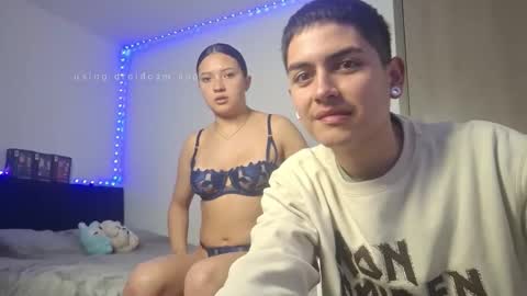 Snapshot of zhara_and_logan chatting on June 1, 2026, 12:18 pm Zhara and logan online show from June 1, 2026, 12:18 pm