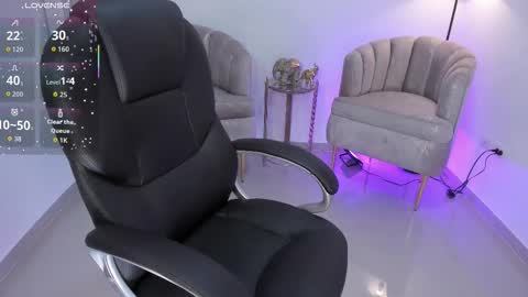 Zhara online show from November 18, 2025, 3:56 am