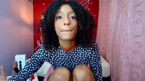 Zia Green online show from February 22, 2025, 6:41 pm